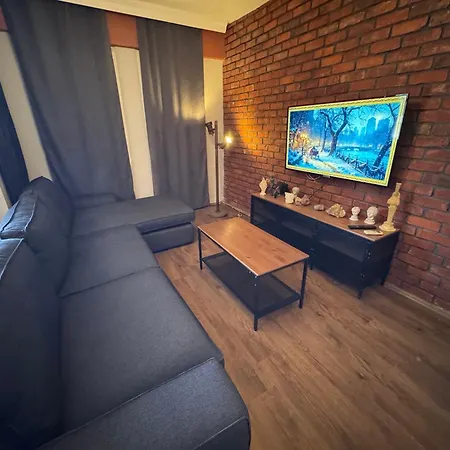 Cozy 5 Min To * Kusadası