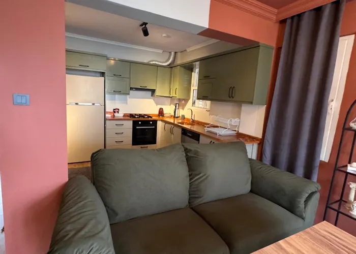 Cozy 5 Min To * Kusadası